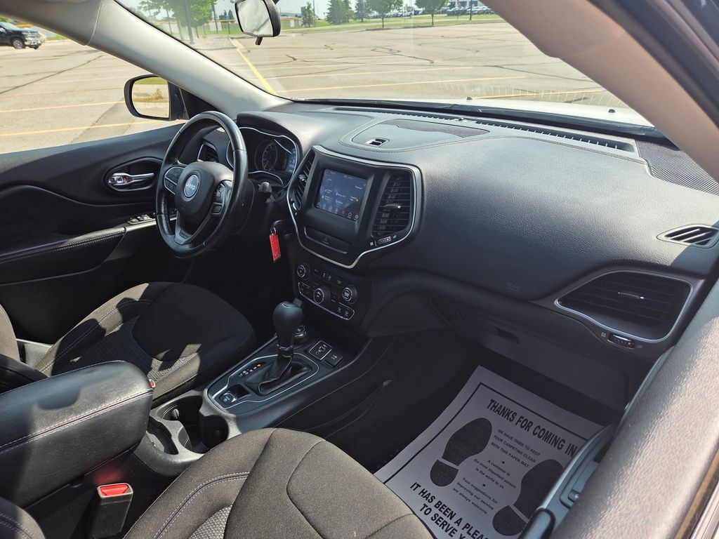 2020 Jeep Cherokee Latitude