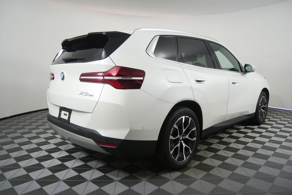 Thumbnail: 2025 BMW X3 - 3