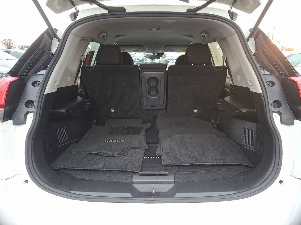 Thumbnail: 2020 Nissan Rogue - 29