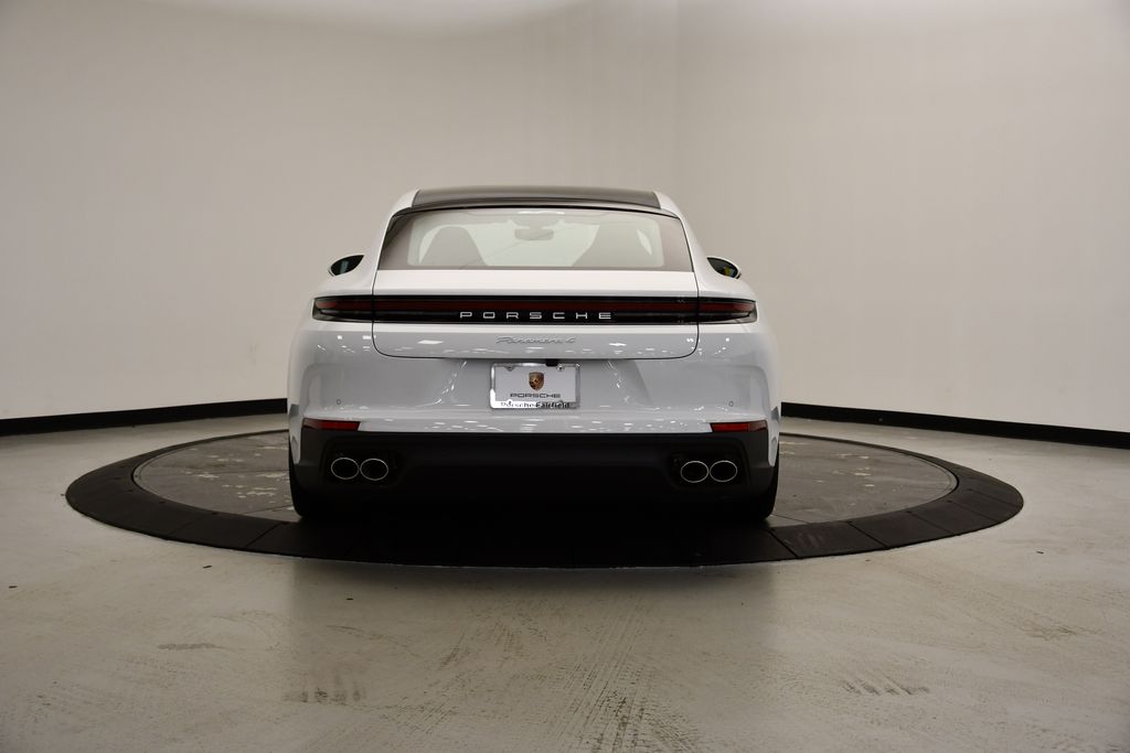 Thumbnail: 2024 Porsche Panamera - 6