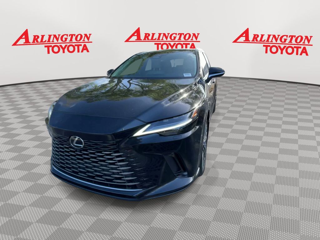 View vehicle photo 4