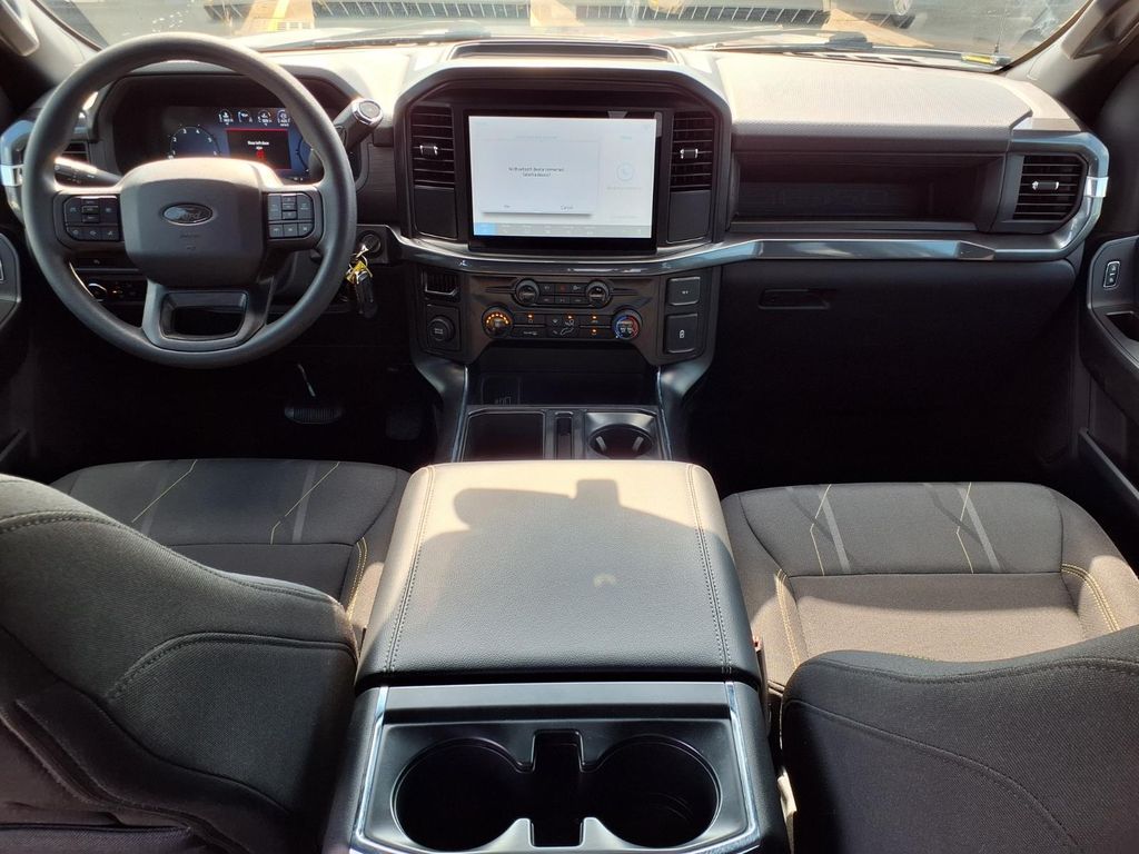 2025 Ford F-150 STX - 8