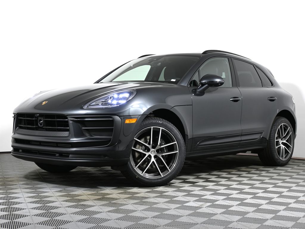 2024 Porsche Macan  -
                Warwick, RI