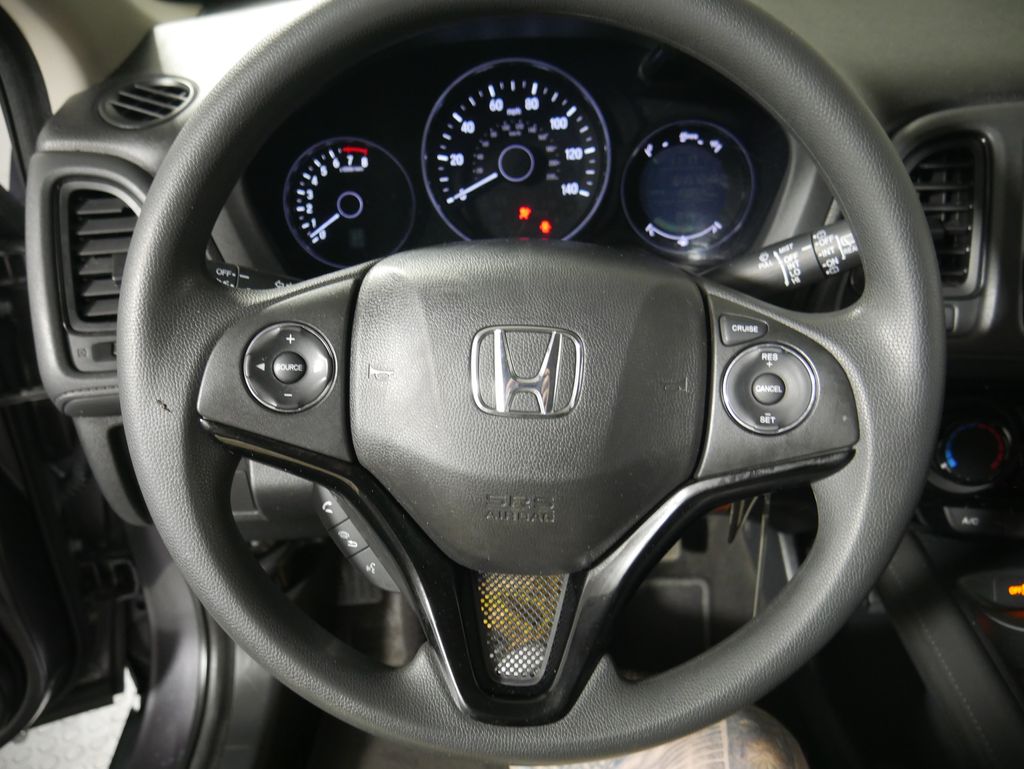 Thumbnail: 2018 Honda HR-V - 16