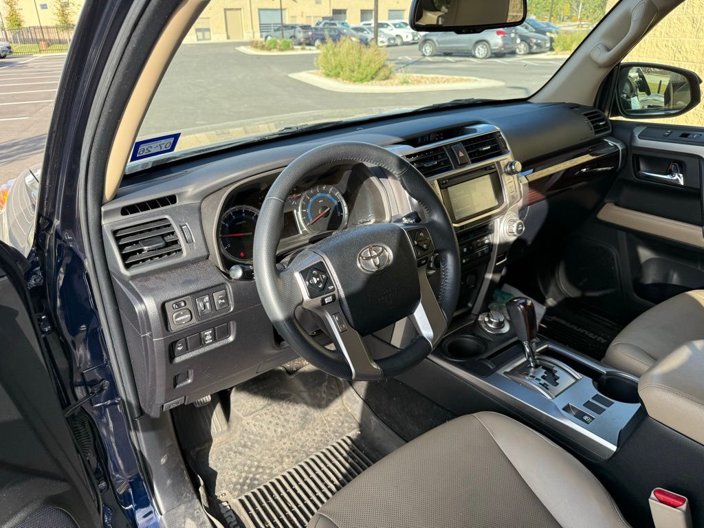 Thumbnail: 2018 Toyota 4Runner - 7