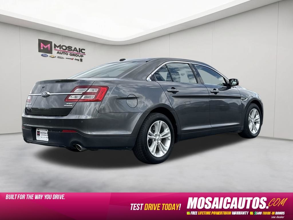 2015 Ford Taurus