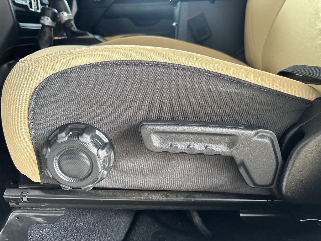 Used 2023 Jeep Wrangler SUV