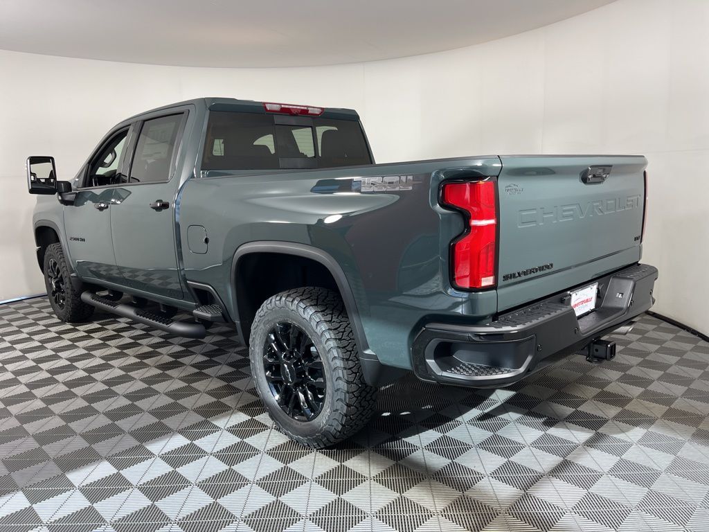 Thumbnail: 2026 Chevrolet Silverado 2500 - 3