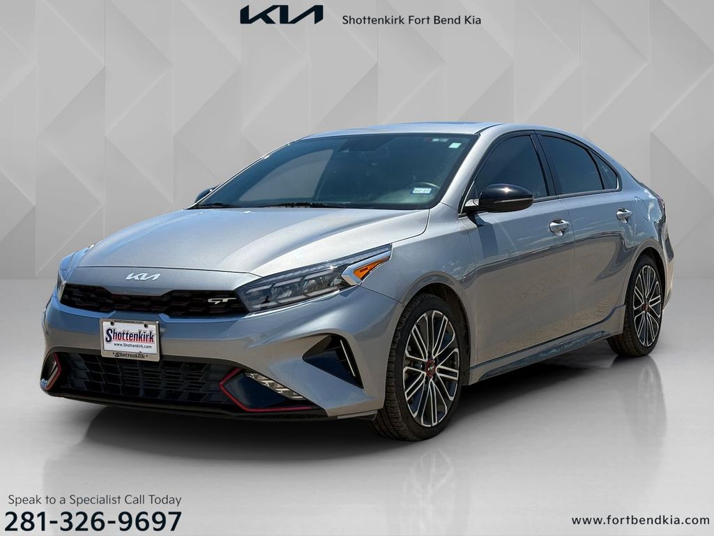 2023 Kia Forte GT's photo