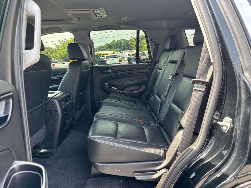 Used 2020 Black GMC SLT image 20