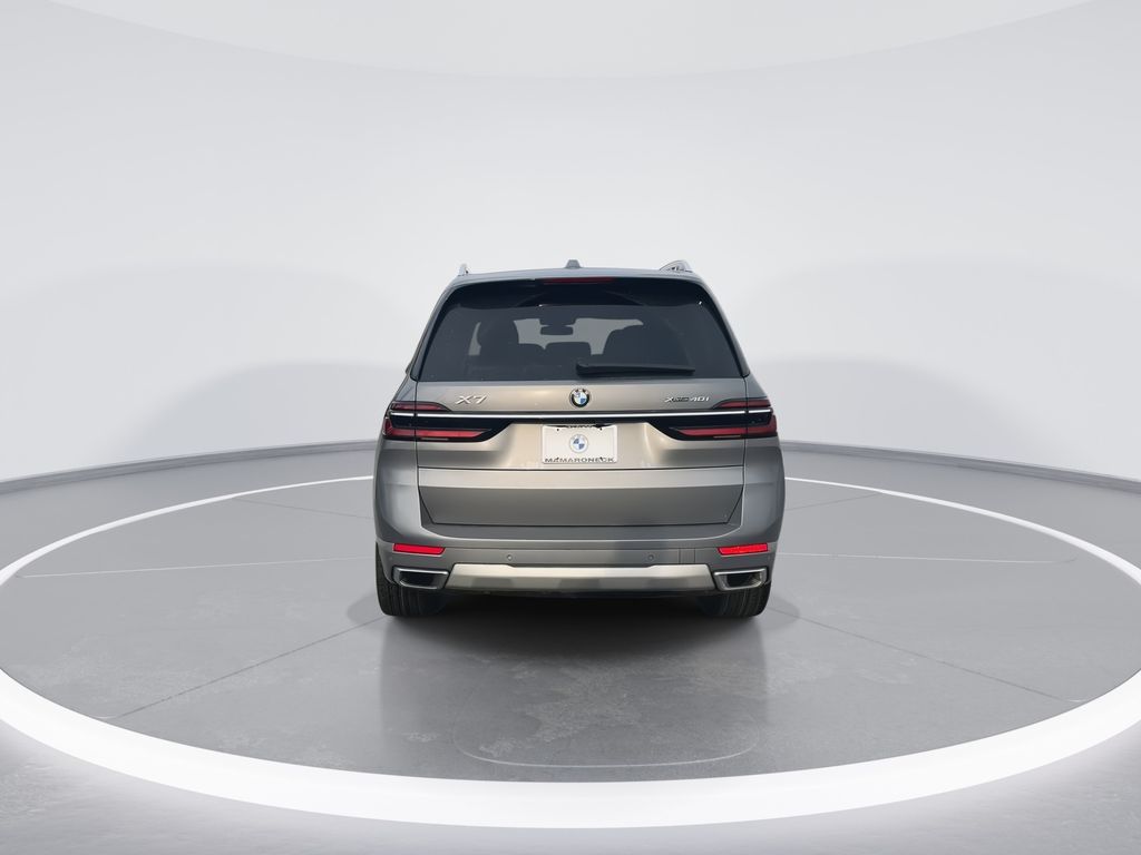 Thumbnail: 2024 BMW X7 - 7