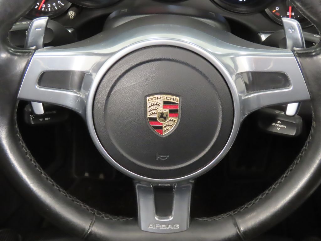 Thumbnail: 2012 Porsche 911 - 26