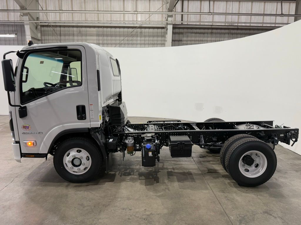 2025 Chevrolet 4500 HD LCF Diesel 