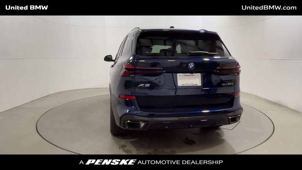 2026 BMW X5 xDrive50e 7