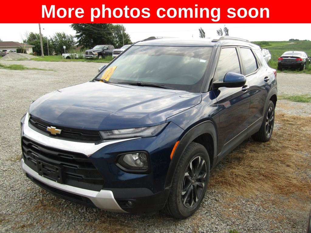 Blue Glow Metallic 2023 Chevrolet Trailblazer SUV / Crossover Four-Wheel Drive 9-Speed Automatic