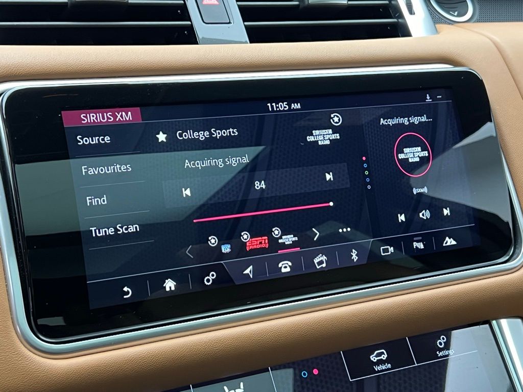 Thumbnail: 2019 Land Rover Range Rover Sport - 14