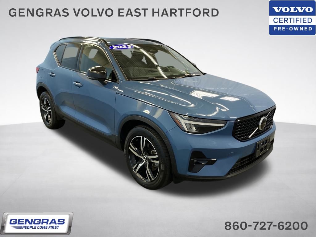 Fjord Blue Metallic 2023 Volvo XC40 B5 Plus Dark Theme AWD SUV / Crossover All-Wheel Drive Automatic