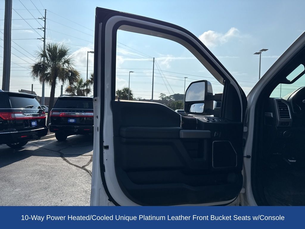 2017 Ford F-250 Super Duty Platinum