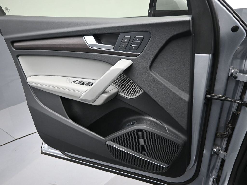 2022 Audi Q5 quattro S line Prem Plus 45 TFSI