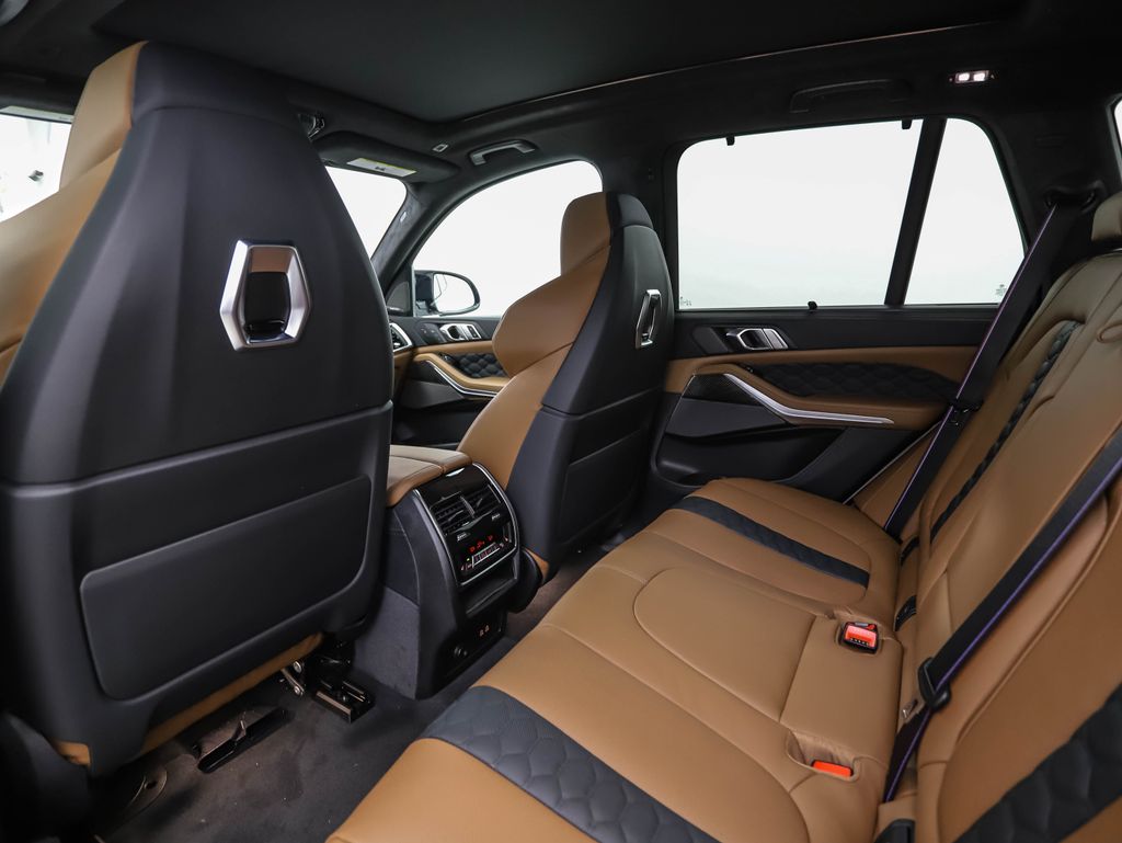 Thumbnail: 2026 BMW X5 - 22