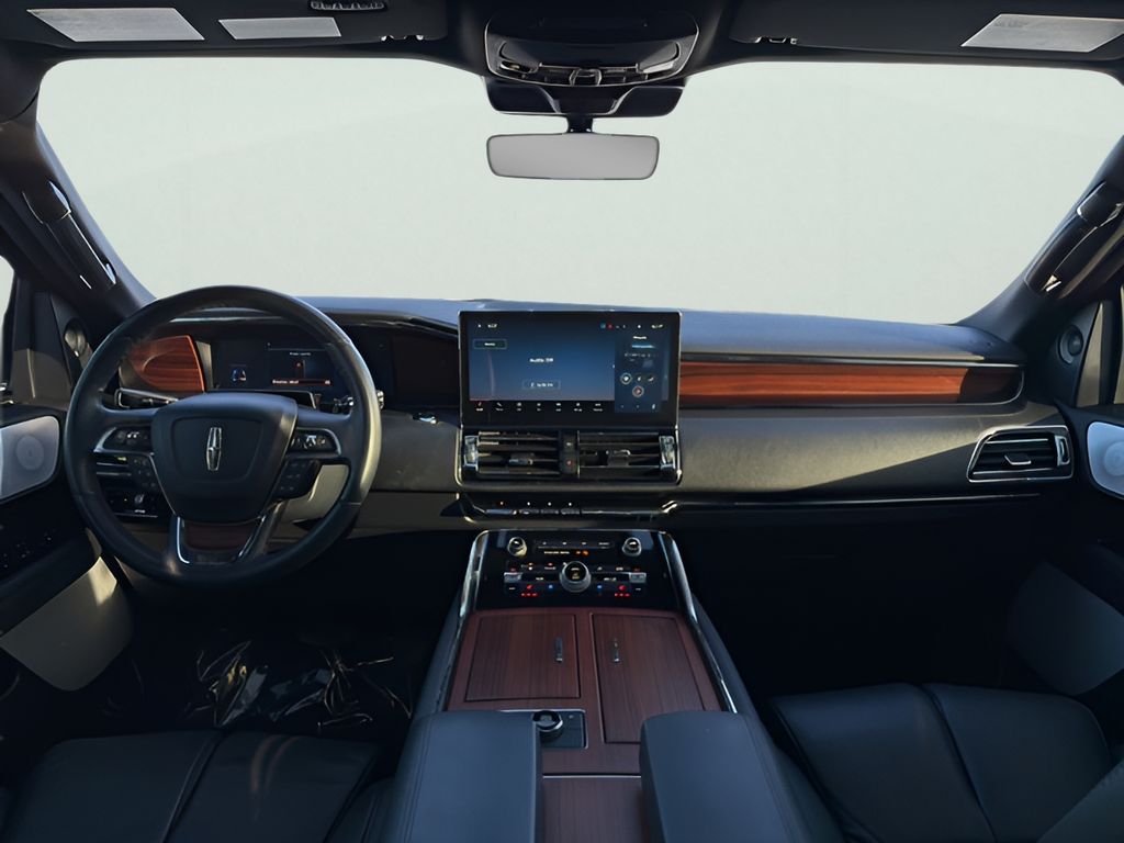 2024 Lincoln Navigator