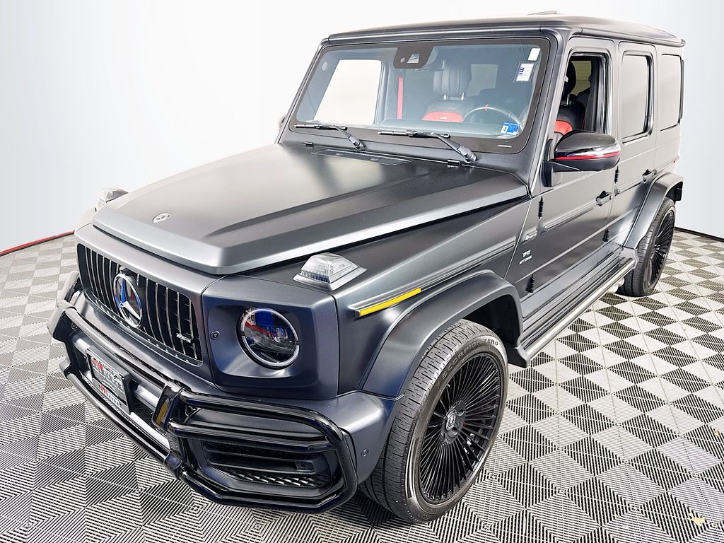 View vehicle photo 3