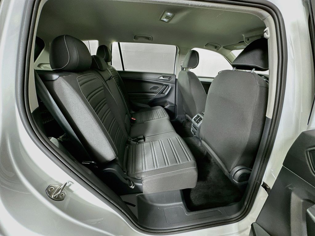 Thumbnail: 2024 Volkswagen Tiguan - 26