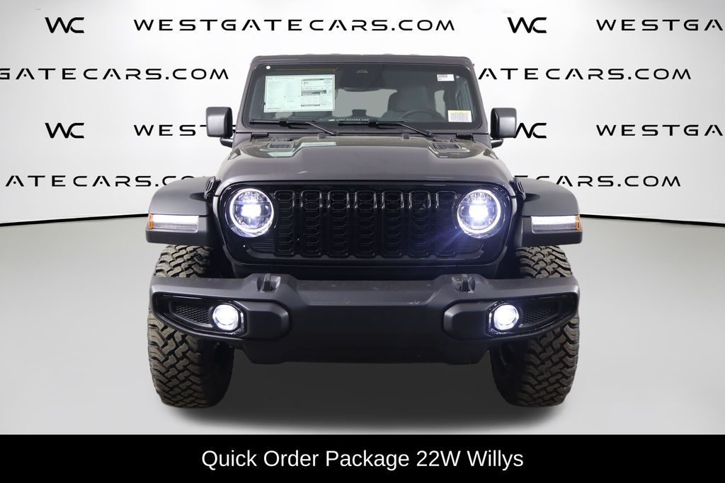 View vehicle photo 2