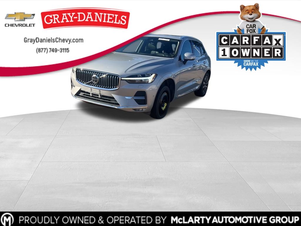 2023 Volvo XC60 B5 Plus Bright Theme AWD