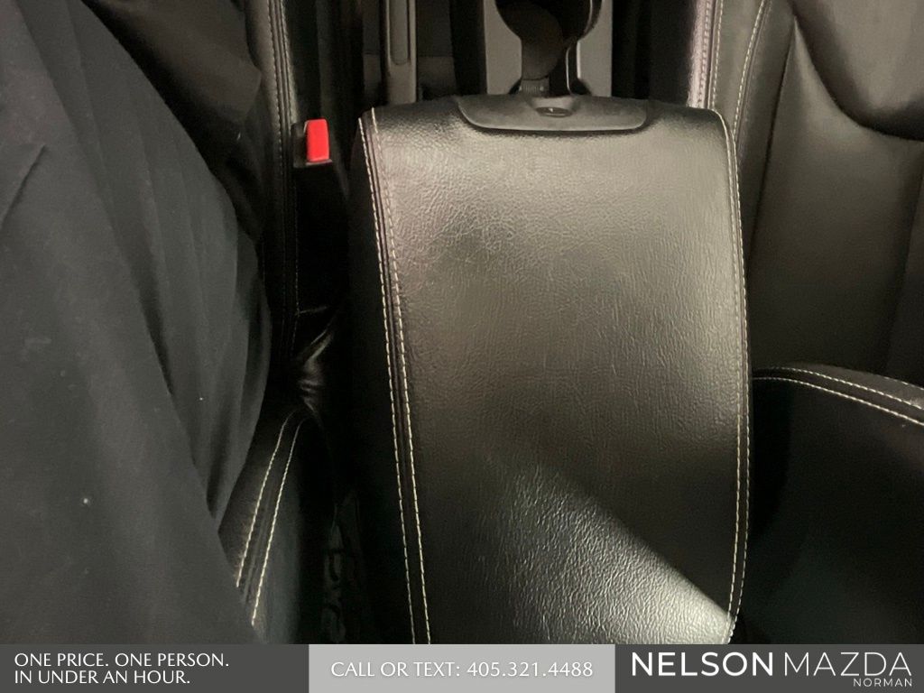 Used 2016 Red Jeep Unlimited Rubicon image 39