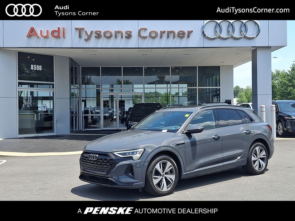 2024 Audi Q8 e-tron Premium -
                  Vienna, VA