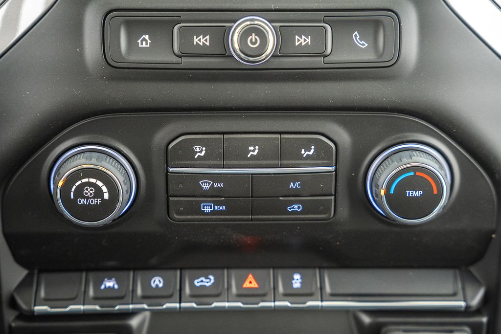 ChevroletSilverado 150023