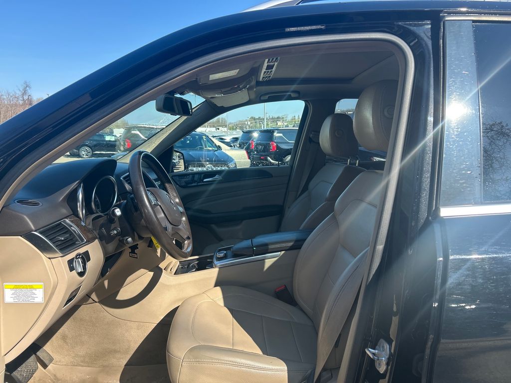 2012 Mercedes-Benz M-Class ML 350 Black at Phil Fitts Ford