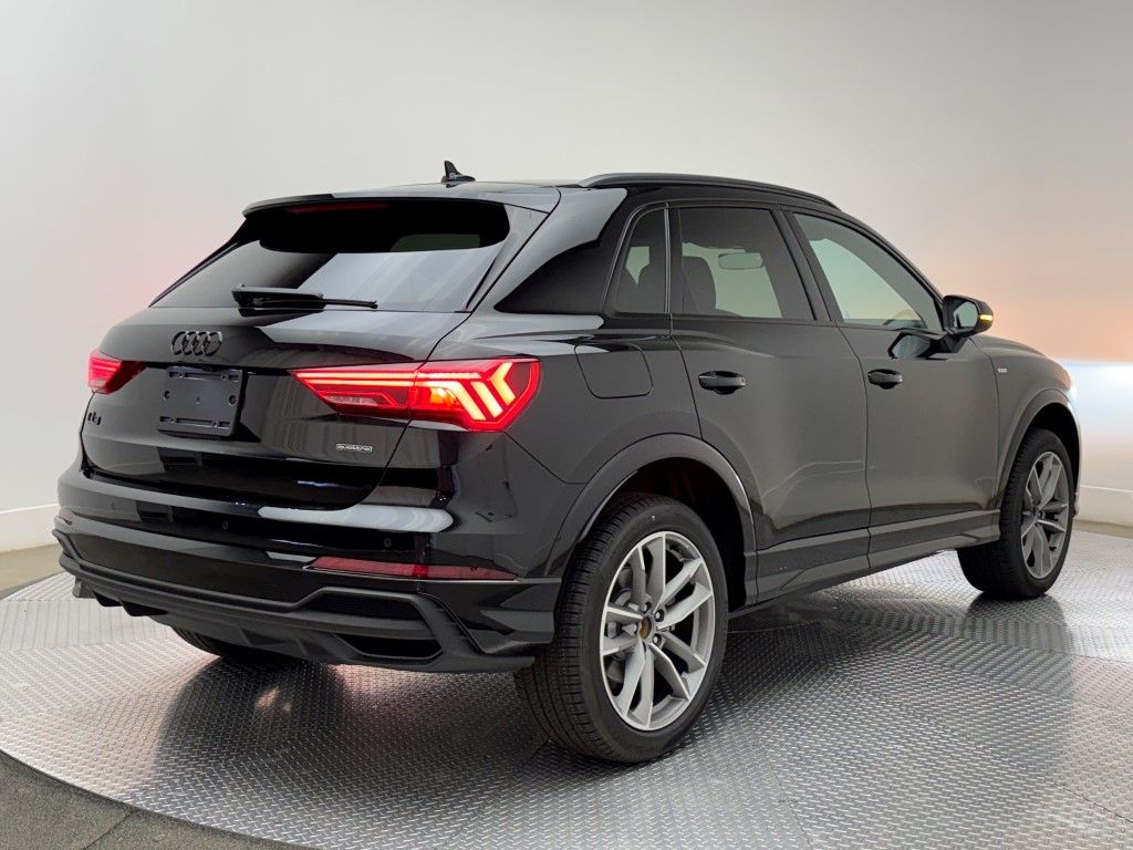 2025 Audi Q3  8