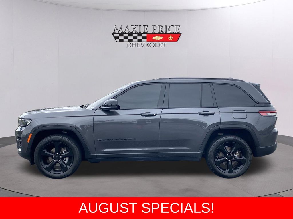 Used 2024 Jeep Grand Cherokee SUV