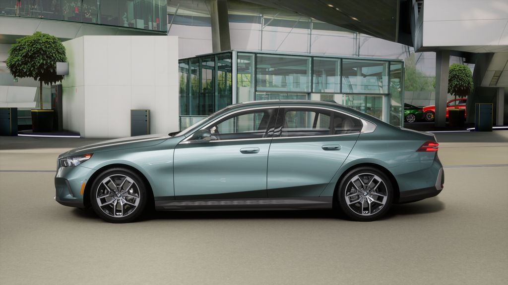 Thumbnail: 2026 BMW i5 - 32