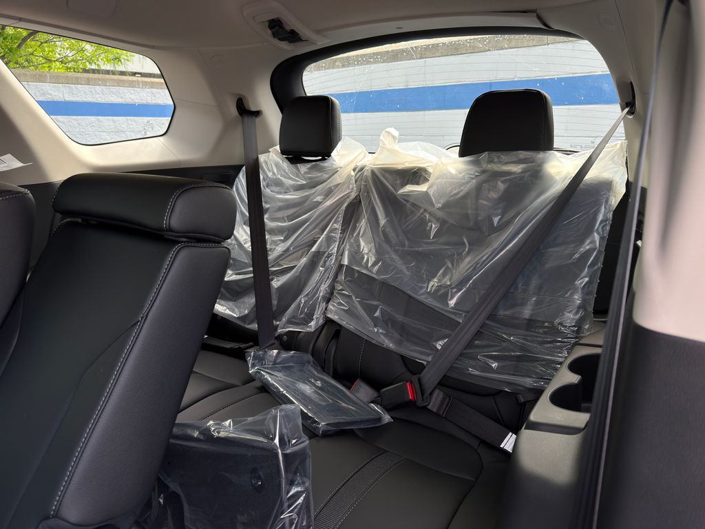 Thumbnail: 2026 Honda Pilot - 20