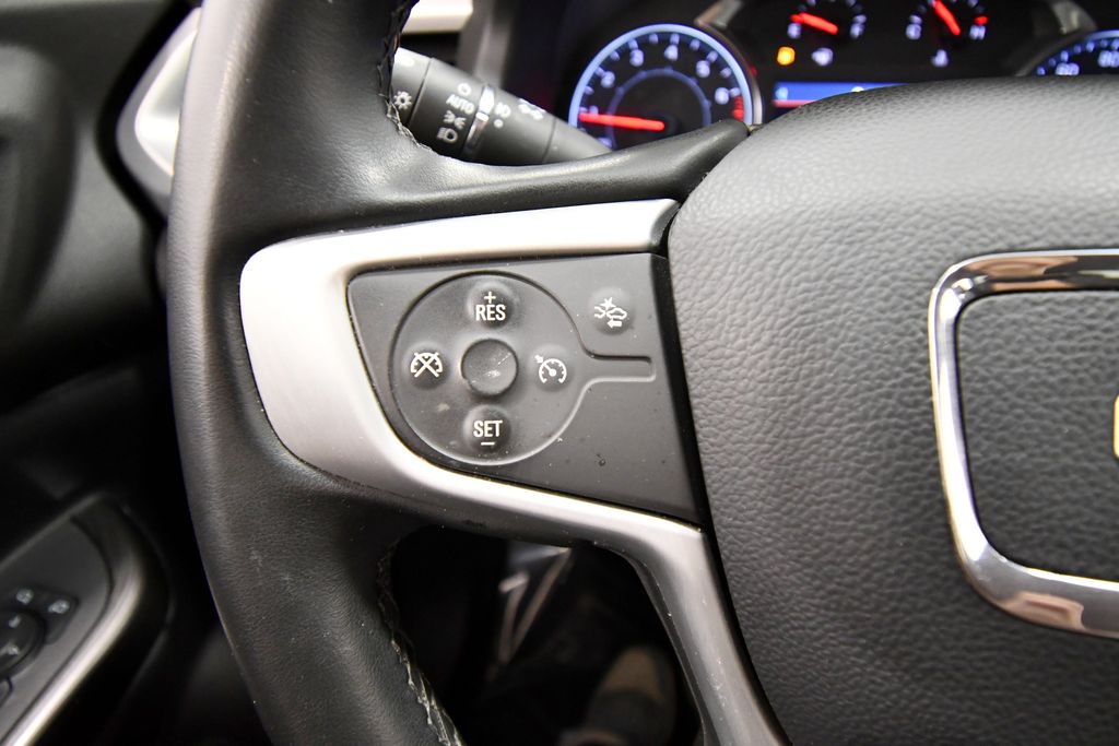 Used 2023 GMC Acadia SUV