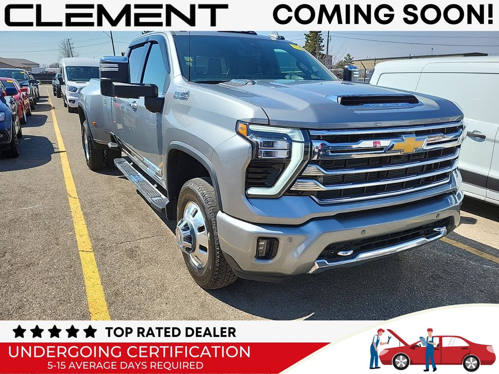 Sterling Gray Metallic 2025 Chevrolet Silverado 3500HD High Country Crew Cab LB DRW 4WD Pickup Truck Four-Wheel Drive Automatic