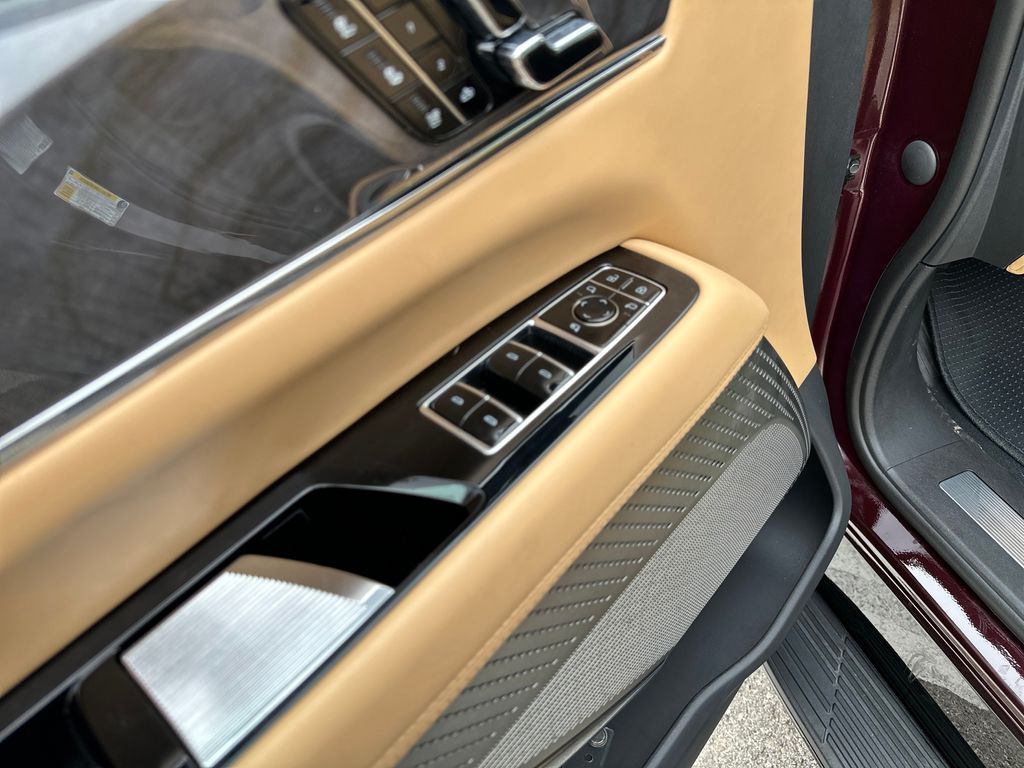 Used Car 2025 Cadillac Escalade Iq  Luxury 2 For Sale Under $110,000 In Austin, Texas