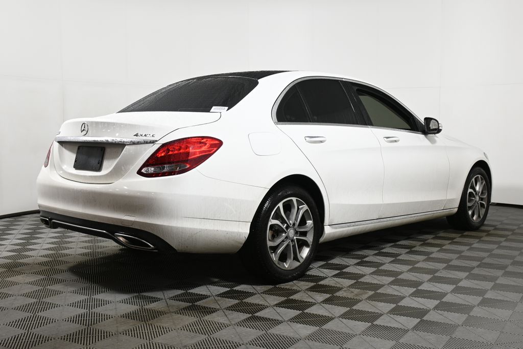 2015 Mercedes-Benz C-Class C 300 10