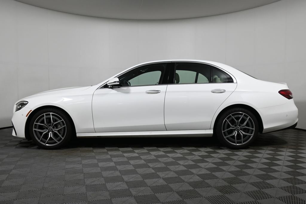 Thumbnail: 2023 Mercedes-Benz E-Class - 2