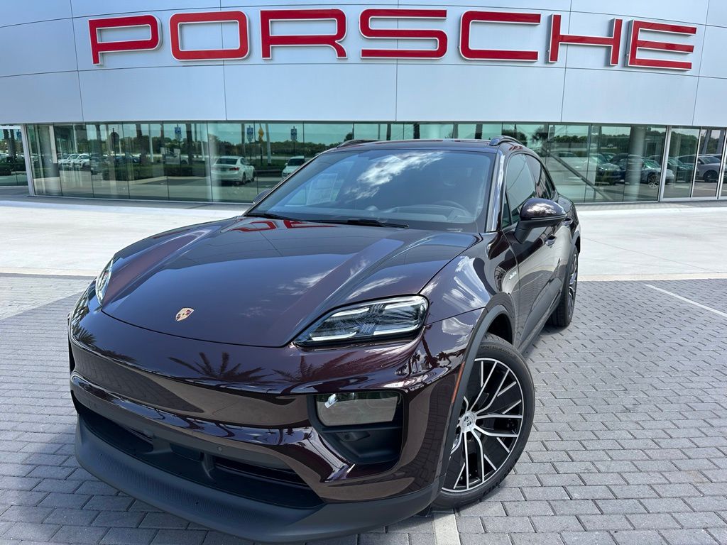 Thumbnail: 2025 Porsche Macan - 1