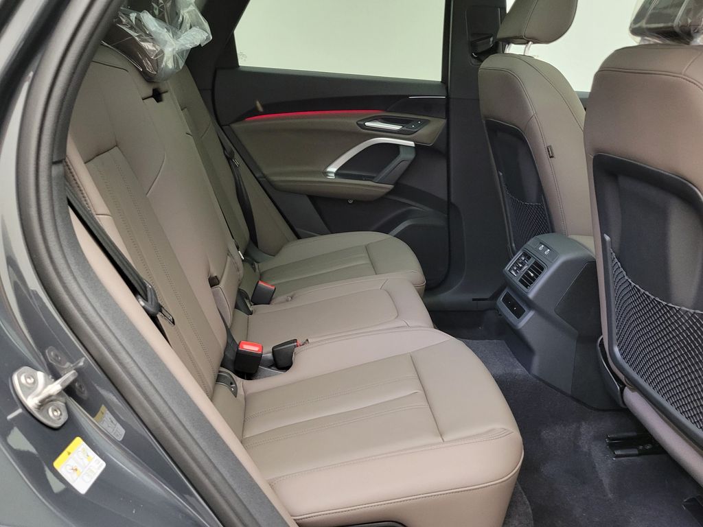 Thumbnail: 2026 Audi Q5 - 16