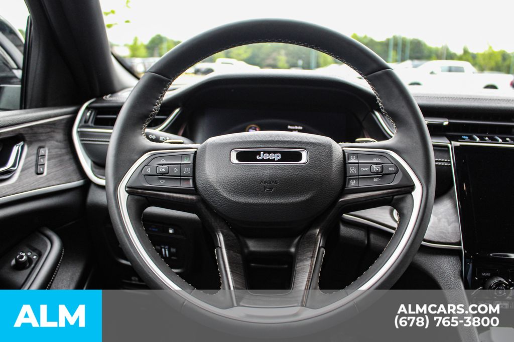 Used 2024 White Jeep 4xe image 25