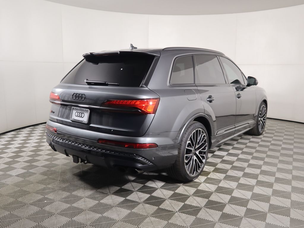 Thumbnail: 2025 Audi SQ7 - 5