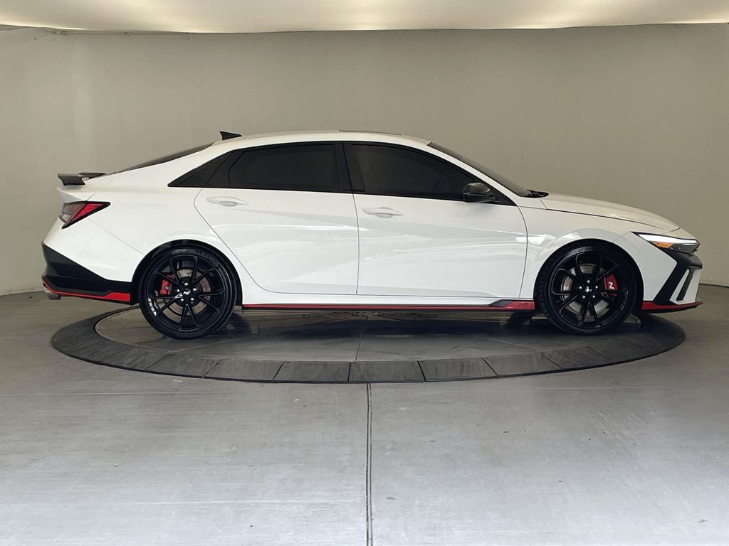 2026 Hyundai Elantra N Base - 7