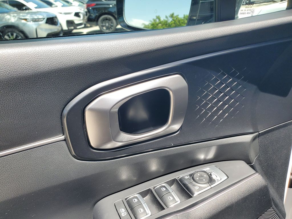 2023 Kia Sorento - $18,488