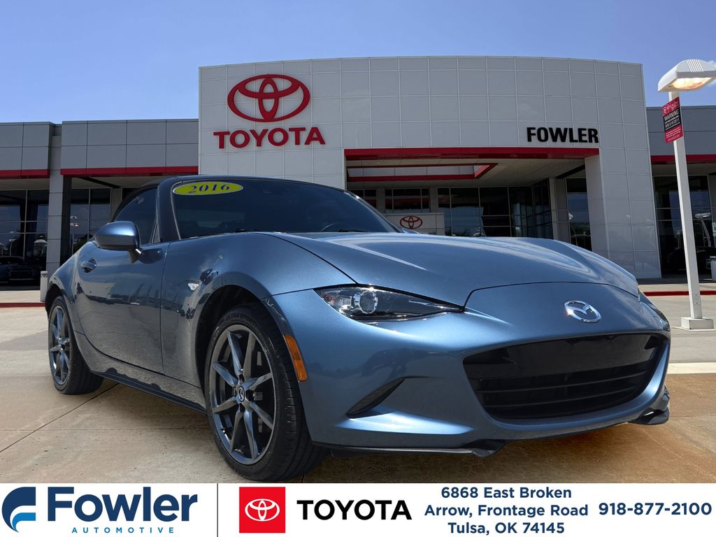 Blue Reflex Mica 2016 Mazda MX-5 Miata Convertible Rear-Wheel Drive 6-Speed Automatic
