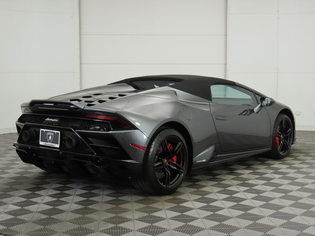 2023 Lamborghini Huracan EVO 13